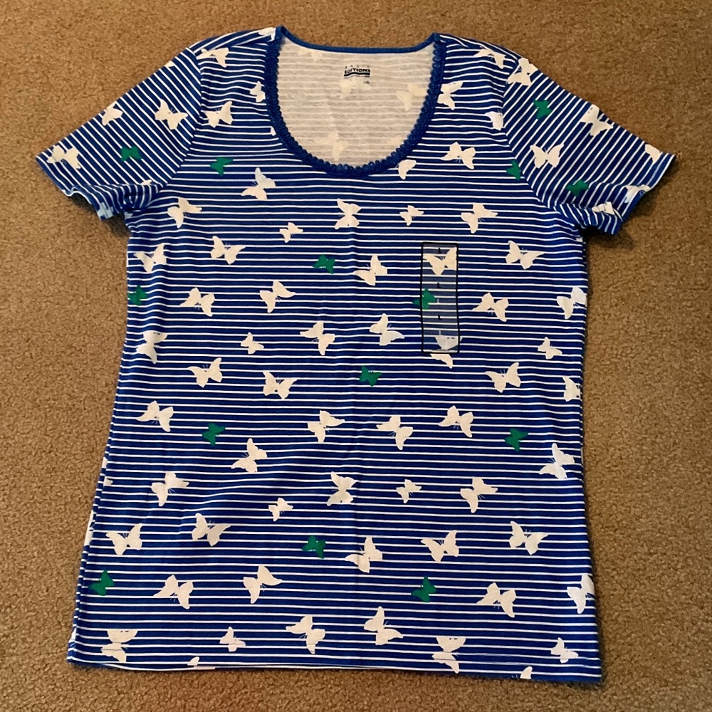 size L, pretty butterflies and stripes shirt, new condition - Picture 1 of 3